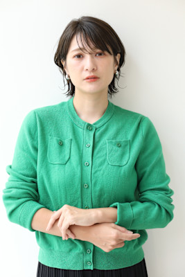 大人くびれショート