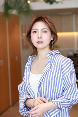 外ハネショート