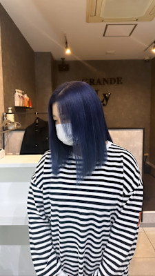 ネイビーブルー