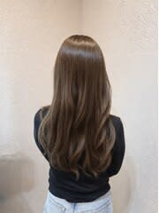 艶めきナチュラルロング　顔まわりレイヤー　福岡別府美容室