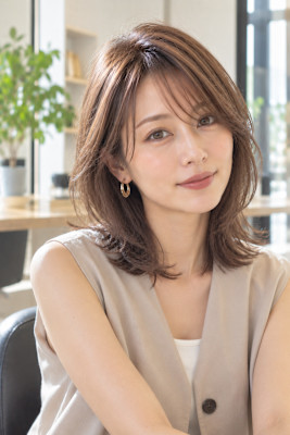 大人女性の艶髪ミディアム髪質改善トリートメント
