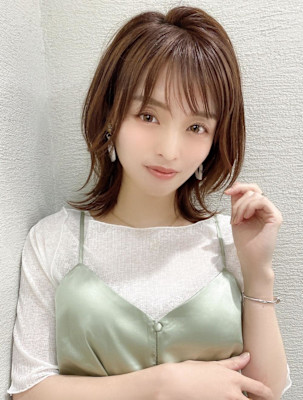 軽さと動きを出した大人かわいいレイヤー