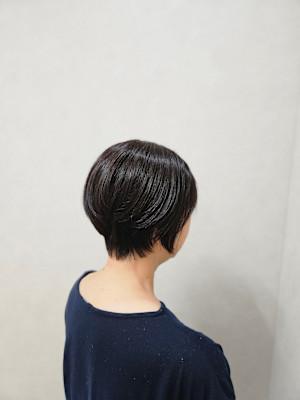 とにかく楽がいい方へ♪乾かすだけでまとまる大人ショート