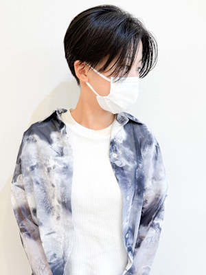 刈り上げショート