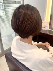 チェスナットブラウン×ラウンドシルエット