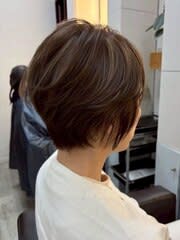 丸みショートボブ×ナチュラルブラウン