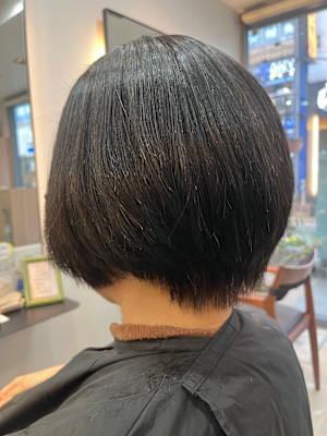 大人女性前下がりショートボブ⭐︎