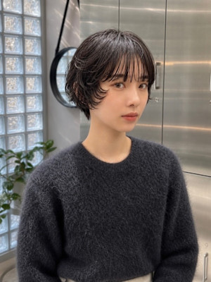 ひし形ショートボブ