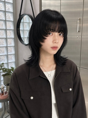 黒髪レイヤーウルフ