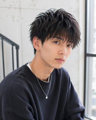 無造作スパイラルパーマ×韓国風マッシュ