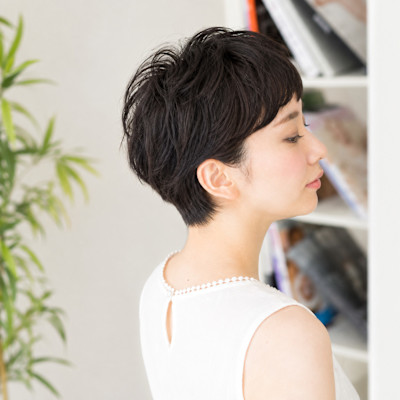 30代40代50代にも◎横顔美人な立体ひし形絶壁解消ショート