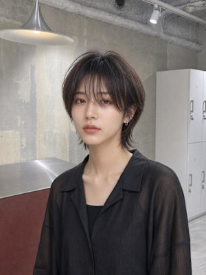 黒髪ショートウルフ
