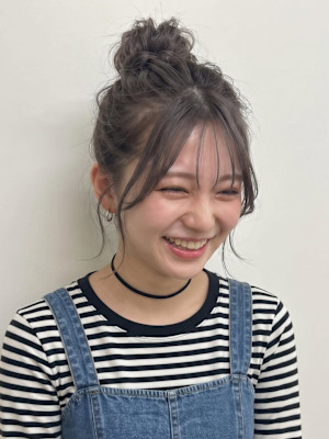 学生さん限定お得プライス★似合わせカット＋透明感カラー 学校