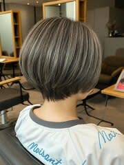ショートボブ/ハイライト