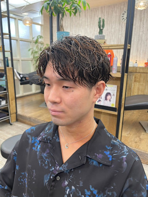 メンズカット爽やか刈り上げマッシュツイスパメンズパーマ