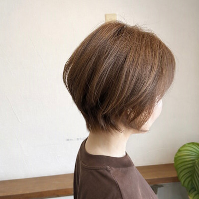 ショートボブ