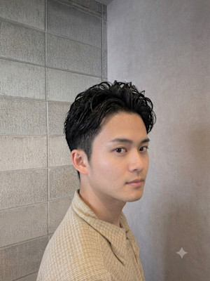 スパイキーショート