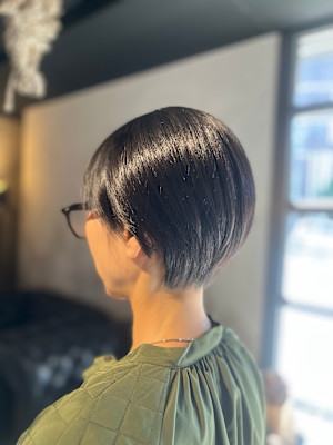 大人女性の艶ハンサムショート✨