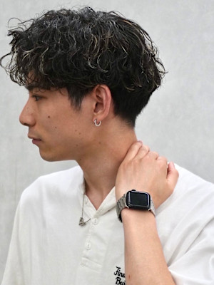 波巻きパーマ×メッシュ