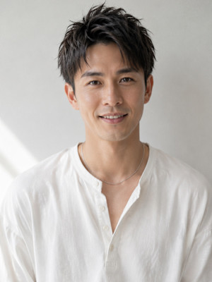 池袋 メンズカット アップバング ツーブロックショート 眉カ