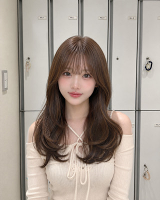 【伊勢原】イルミナカラー+髪質改善で叶える透明感オリーブ