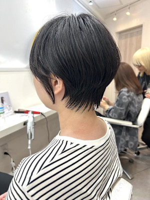 後ろの丸みが綺麗なショート！