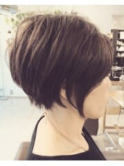 ふんわり丸みの大人ショート