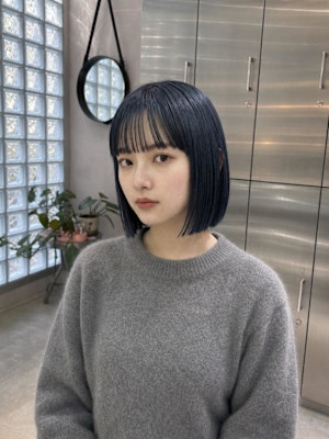 ネイビーブラックミニボブ