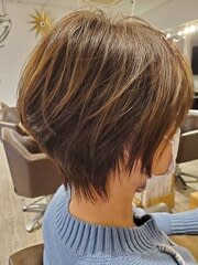 ふんわり丸みの大人ショート