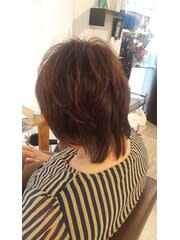 丸みとくびれの大人ウルフ