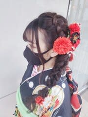 華やか編み下ろしの成人式ヘア