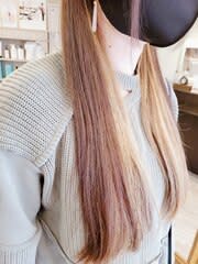 透明感ピンクベージュのロング