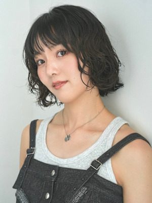 ボブパーマ/前髪あり/顔まわりレイヤー/20代/30代