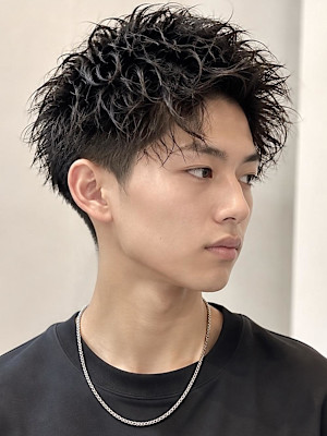 銀座メンズヘアダウンバングスペインカールツイストスパイラル