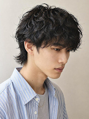 銀座メンズヘアダウンバングスペインカールツイストスパイラル