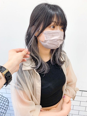 名古屋栄美容室　インナーカラーシルバー/コリアンヘア 