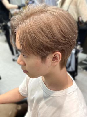 銀座メンズデザインカラーダブルカラーベージュニュアンスウルフ