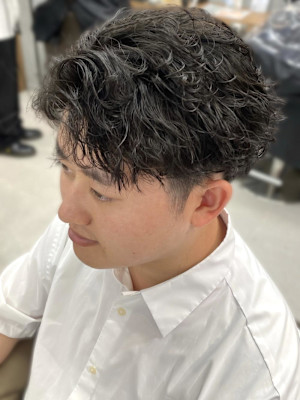 銀座メンズヘアダウンバングスペインカールツイストスパイラル