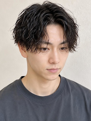 銀座メンズヘアダウンバングスペインカールツイストスパイラル