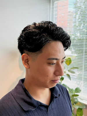 仕事にも馴染む◎大人のビジネスサイドパート