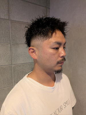 スパイキーショート