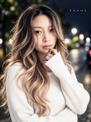 外国人風バレイヤージュ×ミルクティーベージュロング