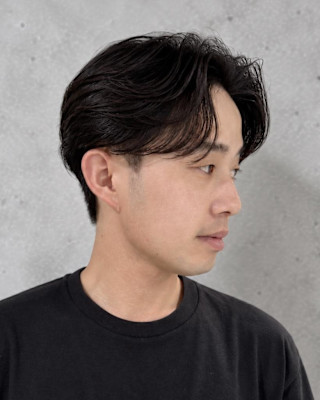 フェザーパーマ毛流れパーマセンターパートニュアンス藤沢