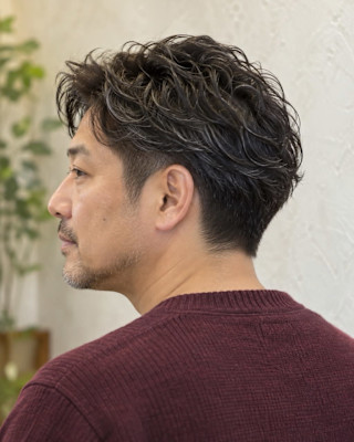 大人の立体ウェーブショート
