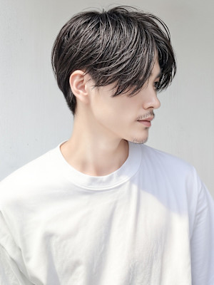 黒髪メンズ◎センターパート×ナチュラルマッシュp3