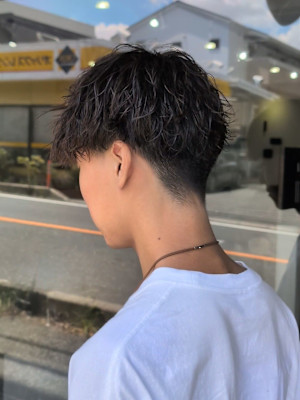 刈り上げマッシュ×縦落ちツイスト