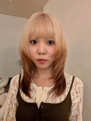ブリーチハイトーン×ぱっつんバングのウルフレイヤー
