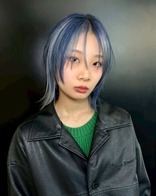 セクションカラー　デザインカラー　ケアブリーチカラー