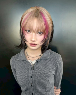 セクションカラー　デザインカラー　ケアブリーチカラー