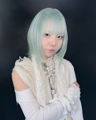 ケアブリーチカラー　ブリーチデザインカラー　ルーツカラー